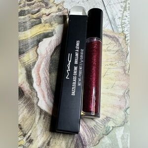 MAC COSMETICS AMOROUS DAZZLEGLASS CREME BNIB lipgloss lipglass Rare Dazzle Red